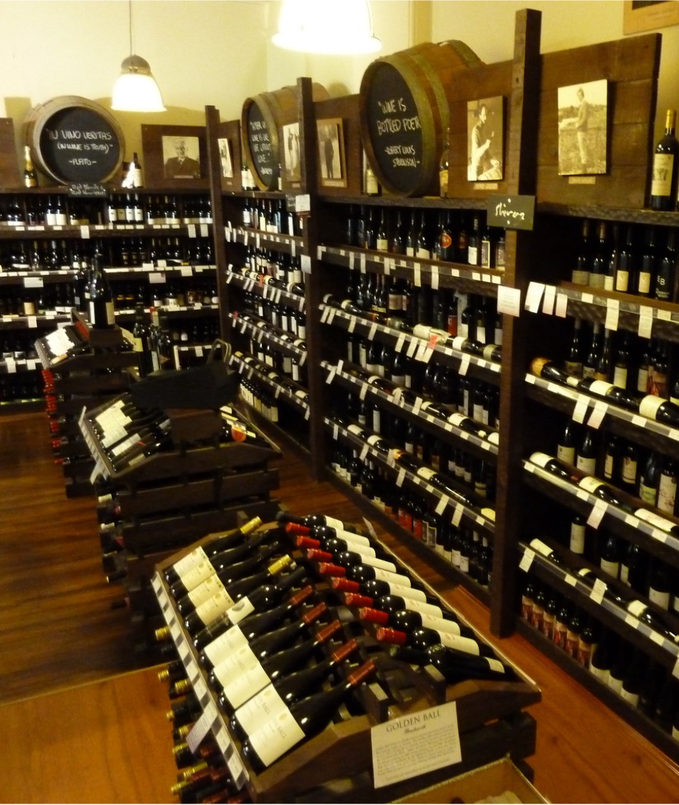 Discover our Exceptional Wine Collection at The Oak Barrel.